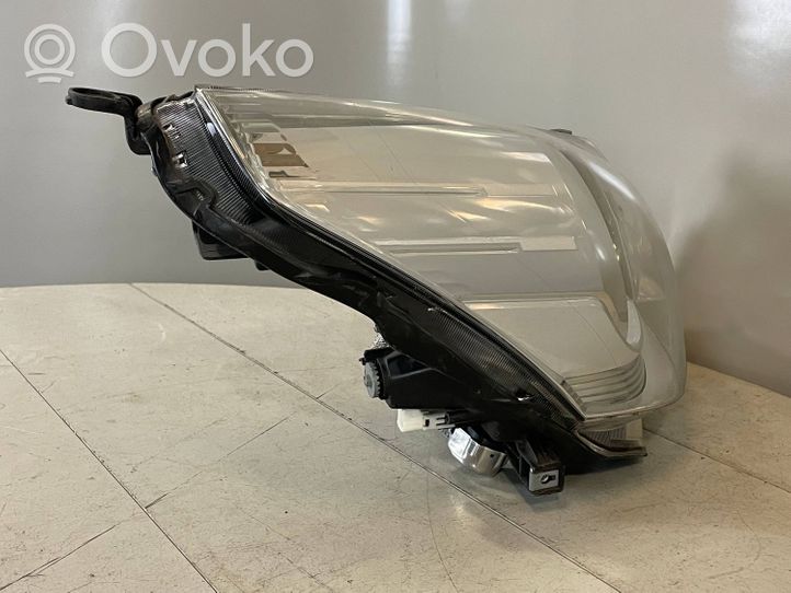 Toyota Verso Phare frontale 811100F100