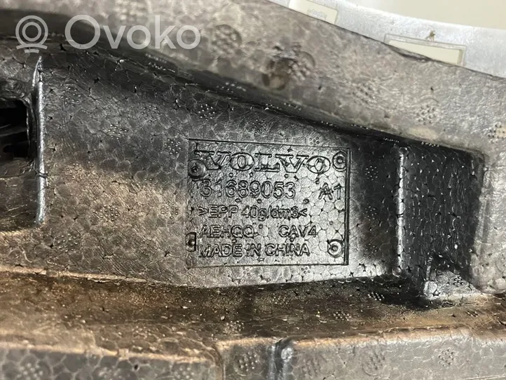 Volvo XC60 Zderzak przedni 31449127