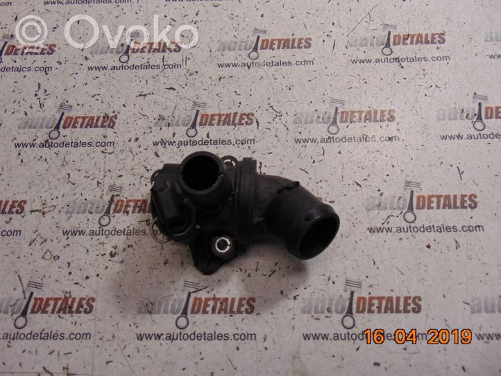 Mercedes-Benz B W245 Boîtier de thermostat / thermostat A2662030675