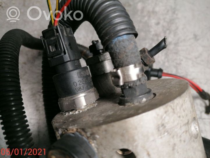 Volkswagen PASSAT B5 Avattavan katon hydraulipumppu 0265410045