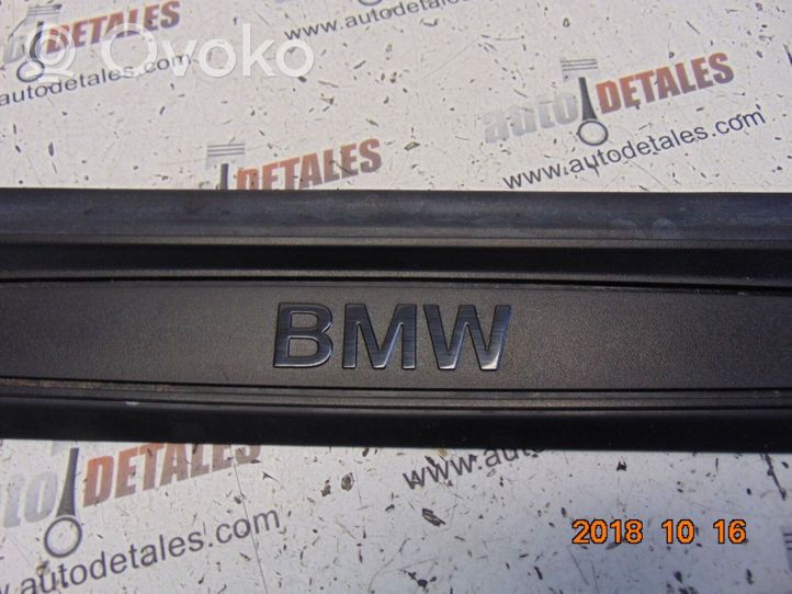 BMW 2 F46 Garniture marche-pieds avant 7263315