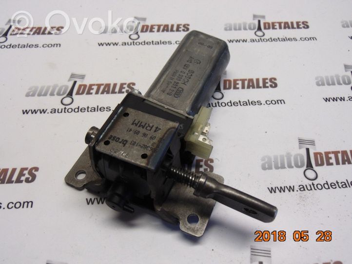 Volvo XC90 Moteur de réglage de siège 0390203219