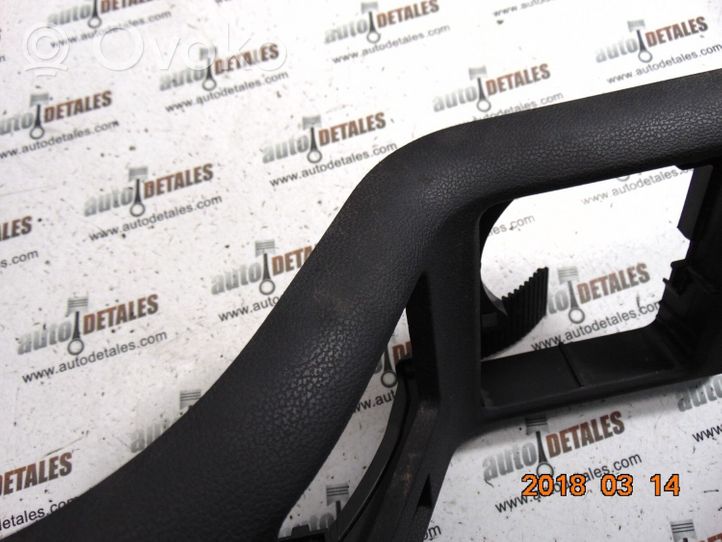 Mercedes-Benz A W169 Rivestimento freno a mano A1696800607