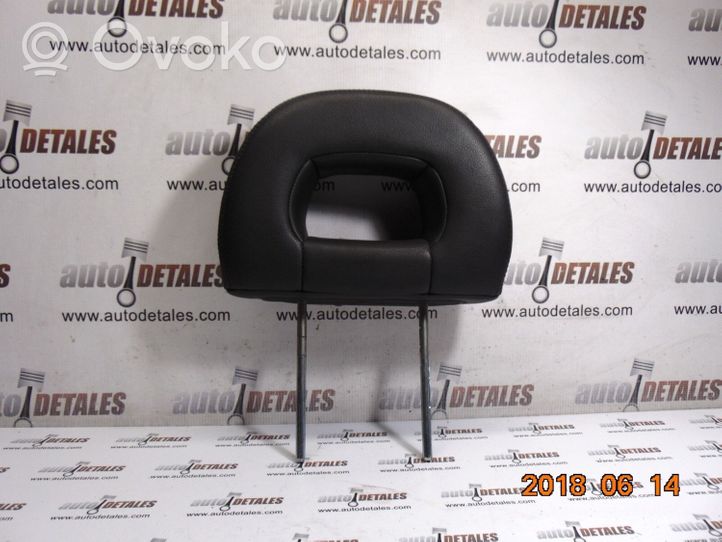 Mitsubishi Outlander Rear seat headrest 