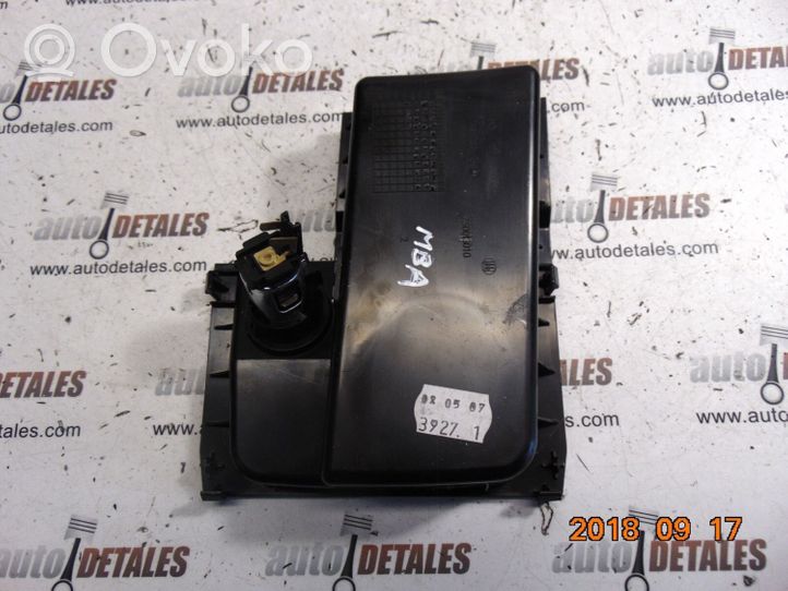 Mercedes-Benz A W169 Altra parte interiore A1698100179