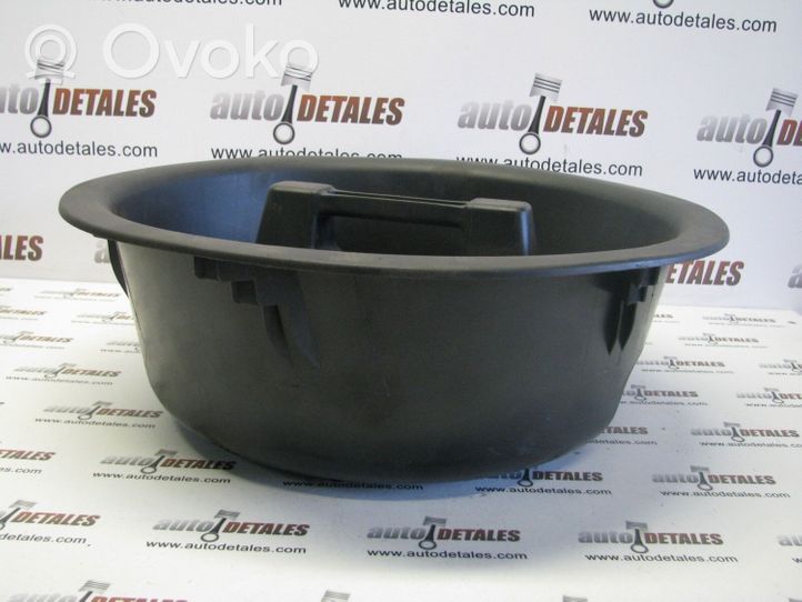 Lexus LS 430 Vararenkaan osion verhoilu 6477124020