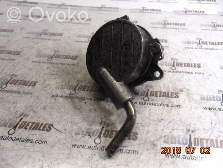 Mercedes-Benz E W210 Unterdruckpumpe Vakuumpumpe A6112300065