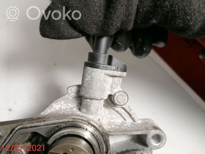 Hyundai i30 Vacuum pump 28810-2A101