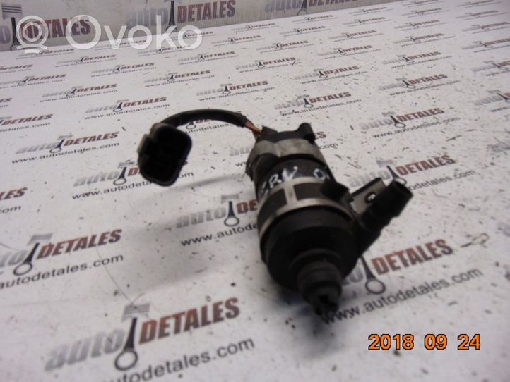 Honda CR-V Headlight washer pump 