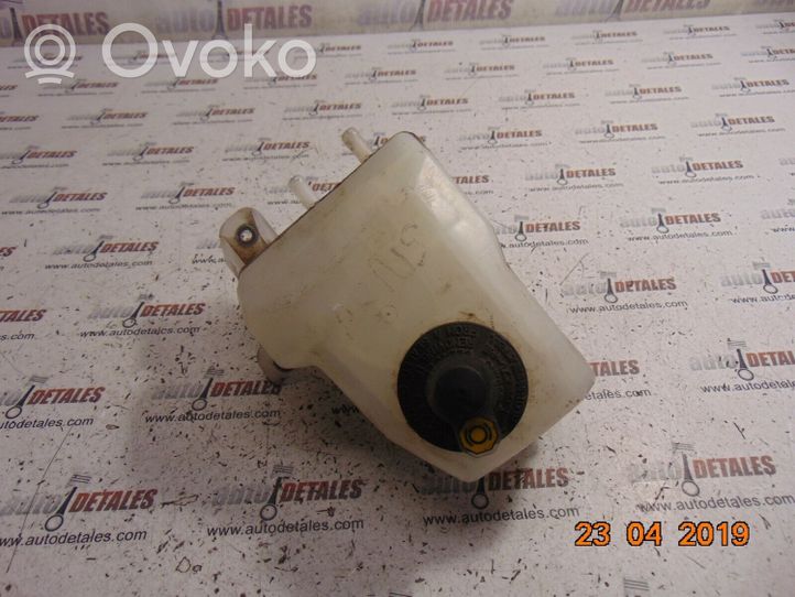 Toyota Prius (XW20) Serbatoio di compensazione del liquido del freno 13231140120