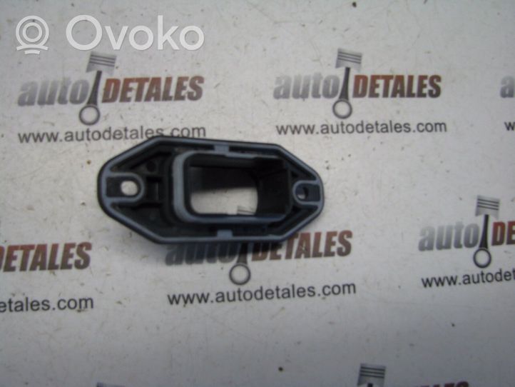 Mercedes-Benz GL X164 Takajohtosarjan suojakumi A0045454140