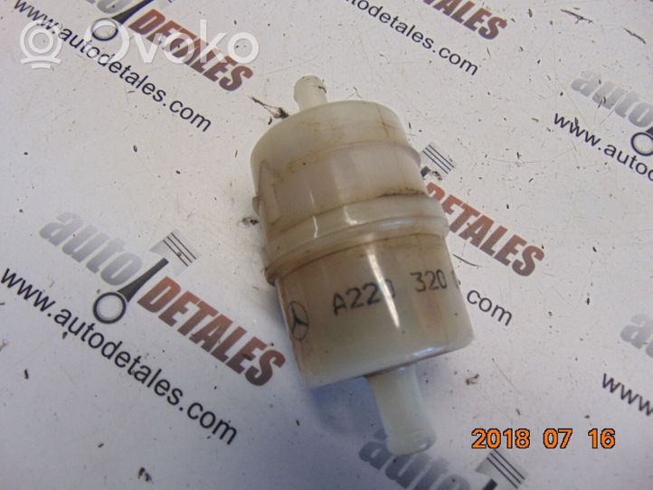 Mercedes-Benz E W211 Filtro del compressore ad aria dello pneumatico A2203200069