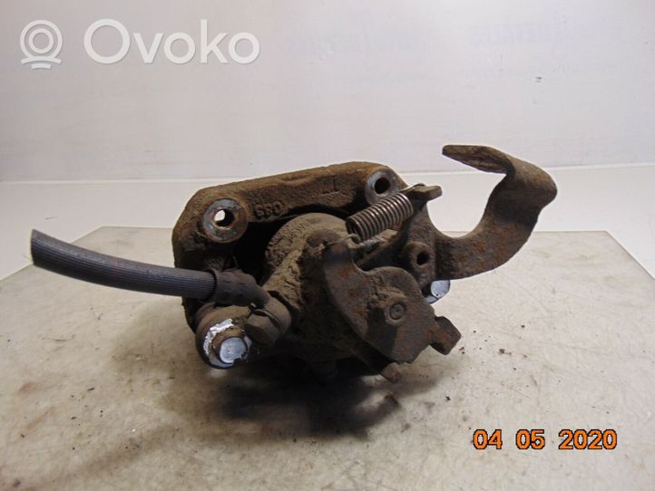 Toyota Prius (XW30) Rear brake caliper 