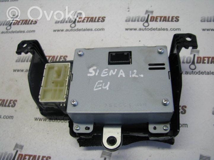 Toyota Sienna XL30 III Monitor/display/piccolo schermo 832900804000