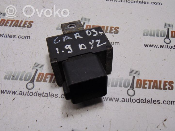 Mitsubishi Carisma Žvakių pakaitinimo rėlė 7700115078