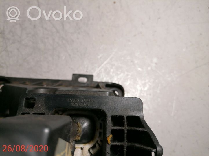 Toyota Avensis T270 Palanca/selector de cambios (interno) 335300511