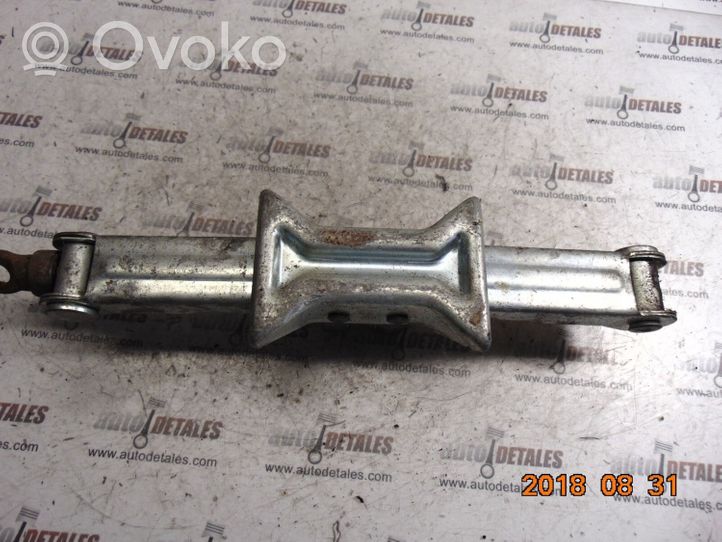 Toyota Corolla Verso E121 Tunkki 0911120110