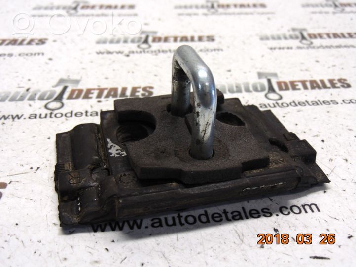 Mercedes-Benz GL X164 Loading door lock loop/hook striker A1647400132