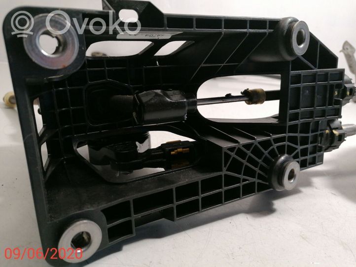 Toyota Avensis T270 Palanca/selector de cambios (interno) 335300511