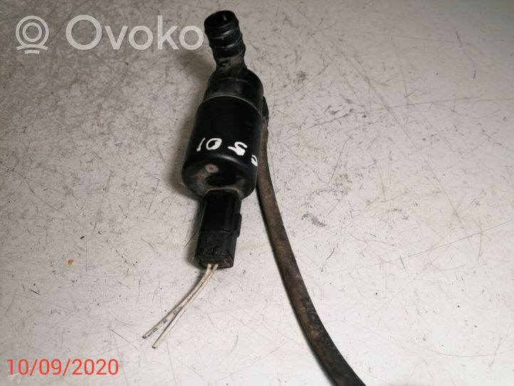 Citroen C5 Tuulilasi tuulilasinpesimen pumppu 7700428385