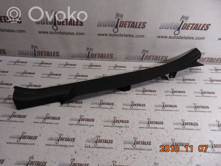 Toyota Corolla Verso AR10 Garniture de marche-pieds arrière 67917-0F010