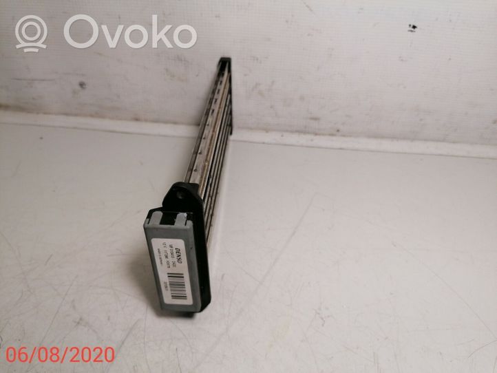 Toyota Avensis T270 Elektrinis salono pečiuko radiatorius MF013410-0400
