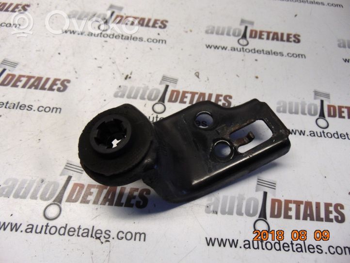 Toyota Avensis T250 Staffa del pannello di supporto del radiatore 