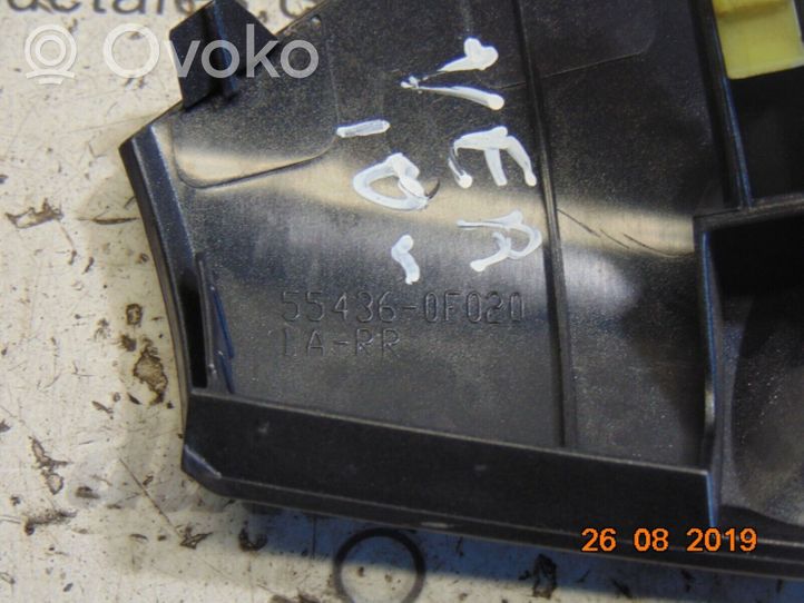 Toyota Verso Kojelaudan hansikaslokeron lista 554350F020