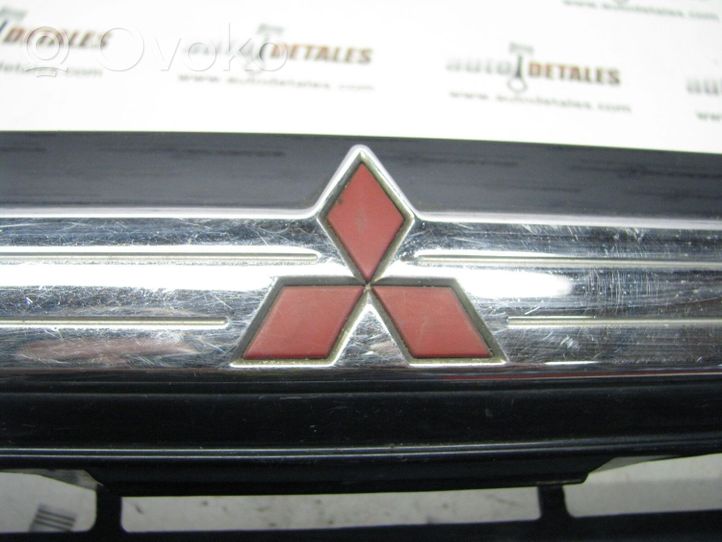 Mitsubishi Space Wagon Rivestimento portellone MR275638