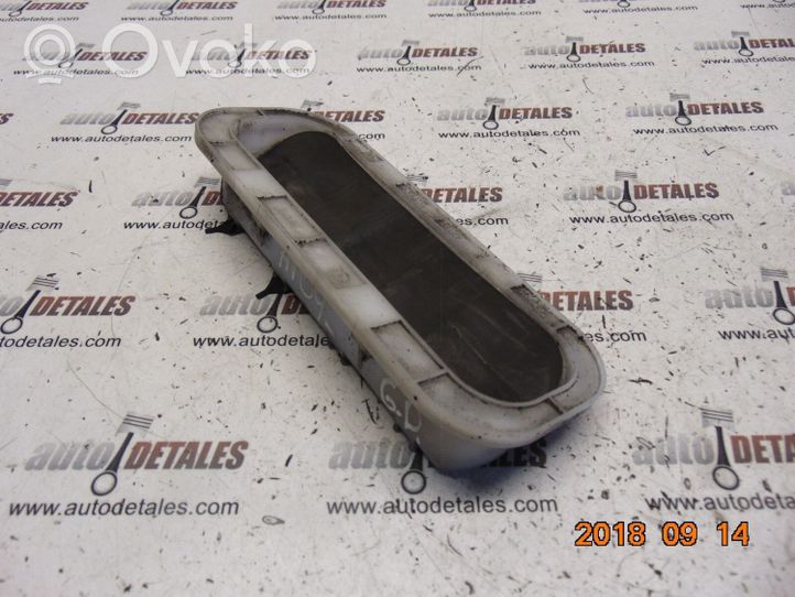 Toyota Avensis T270 Quarter panel pressure vent 6293105030