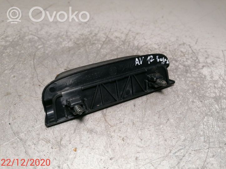 Toyota Avensis T270 Atidarymo rankenėlė galinio dangčio (išorinė) 7464105030