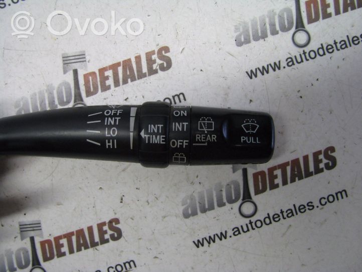 Toyota Avensis T220 Commodo de clignotant 96229005