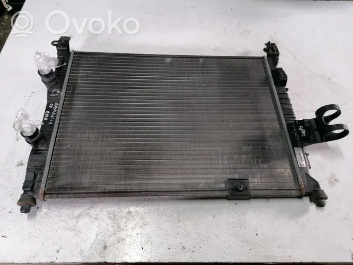 Nissan Qashqai+2 Radiateur de refroidissement 21400JD200