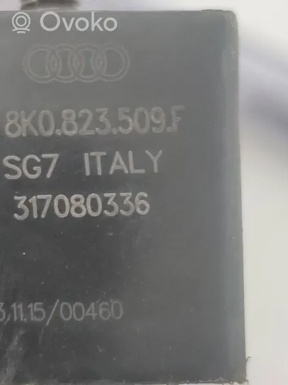 Audi Q5 SQ5 Konepellin lukituksen vastakappale 8K0823509F