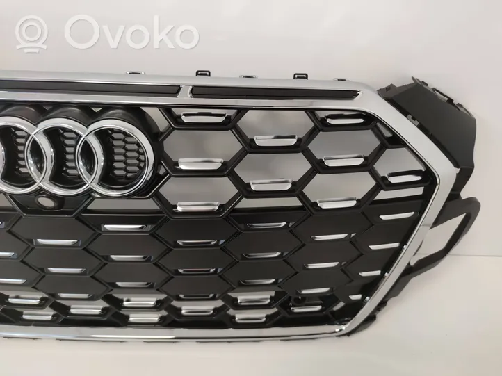 Audi A5 Grille calandre supérieure de pare-chocs avant 8W6853651BL