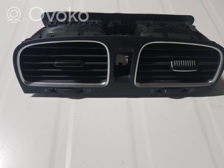 Volkswagen Golf VI Griglia di ventilazione centrale cruscotto 5K0815736