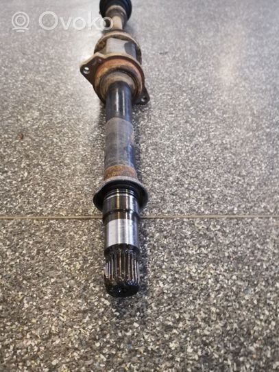 Toyota Avensis T270 Front driveshaft 