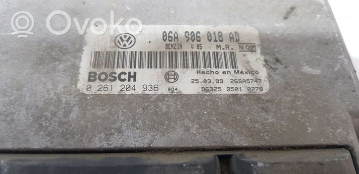 Volkswagen New Beetle Calculateur moteur ECU 06A906018AD