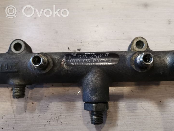 Audi A6 S6 C6 4F Kraftstoffverteiler Einspritzleiste Verteilerrohr 059130090J