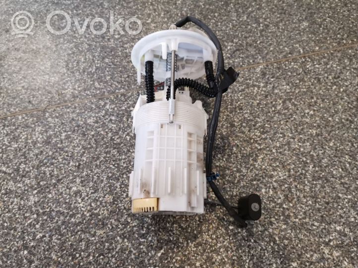 Opel Movano B Fuel level sensor 