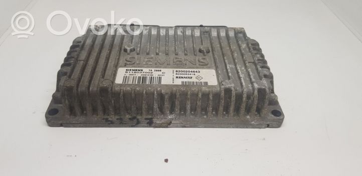 Renault Clio III Sterownik / Moduł ECU S118037002C