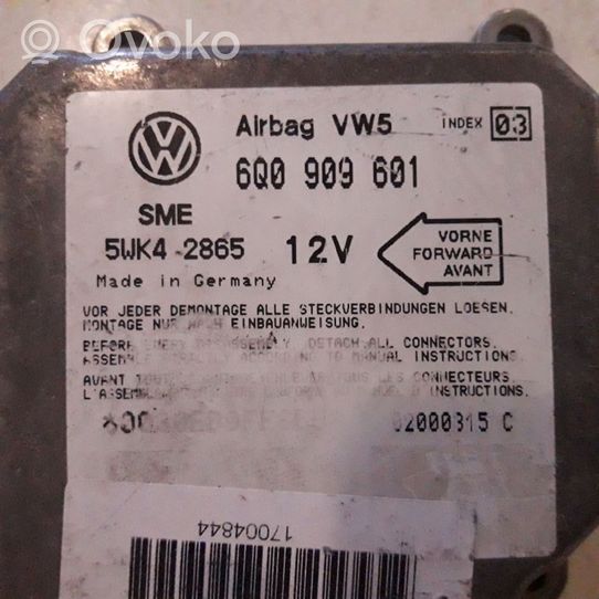 Volkswagen PASSAT B5 Oro pagalvių valdymo blokas 6Q0909601