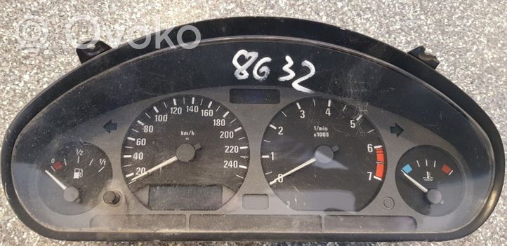 BMW 3 E46 Compteur de vitesse tableau de bord 8360482