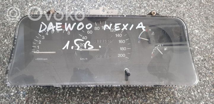 Daewoo Nexia Compteur de vitesse tableau de bord 96175563YA