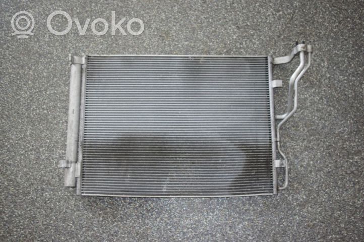 Hyundai i40 Oro kondicionieriaus radiatorius aušinimo 