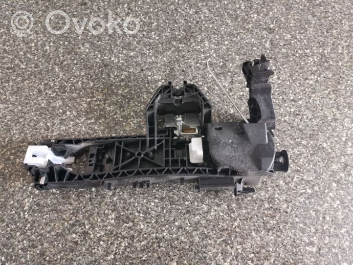 Mercedes-Benz ML W166 Halterung Türgriff vorne A2047601534