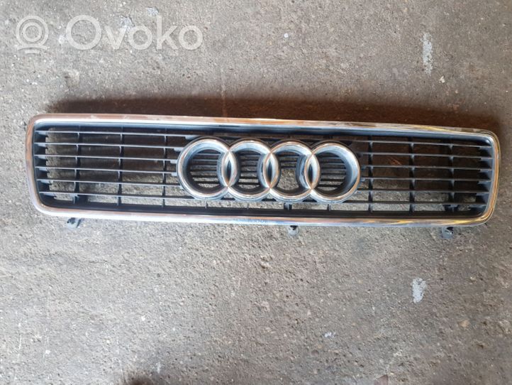 Audi 80 90 S2 B4 Griglia superiore del radiatore paraurti anteriore 8C0853651C