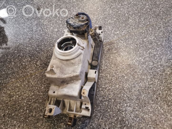 Nissan Bluebird Faro delantero/faro principal 