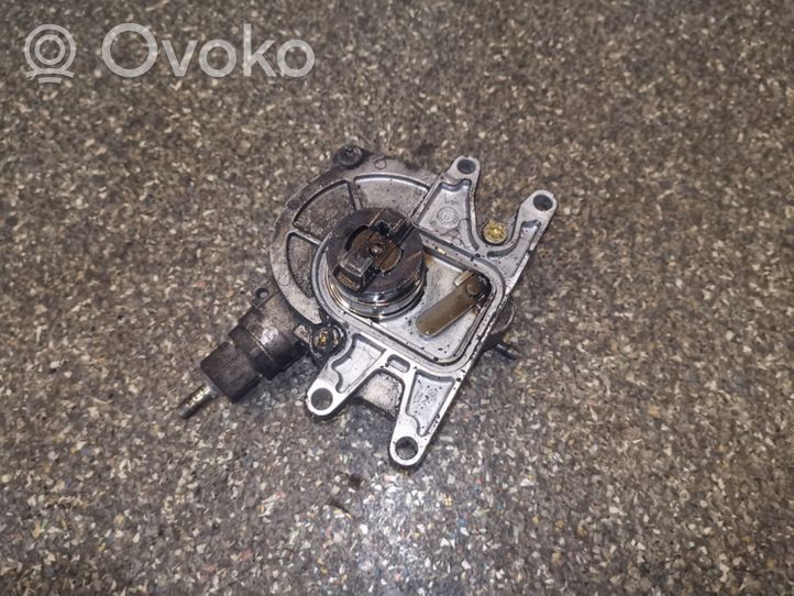 Opel Frontera B Pompe à vide 9053139