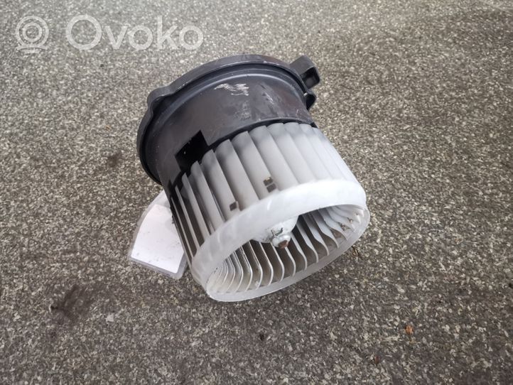 Mitsubishi Colt CZ3 Ventola riscaldamento/ventilatore abitacolo 0160700701